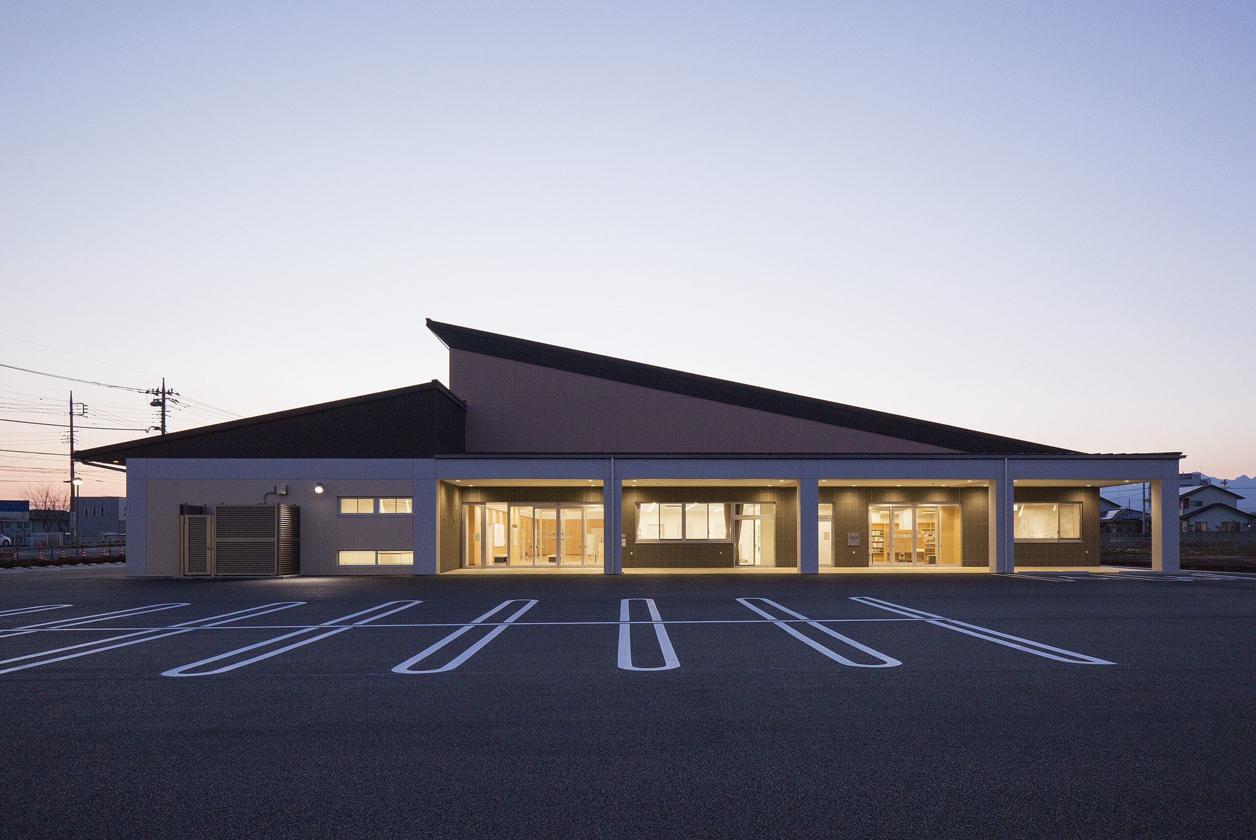 東公民館新築工事