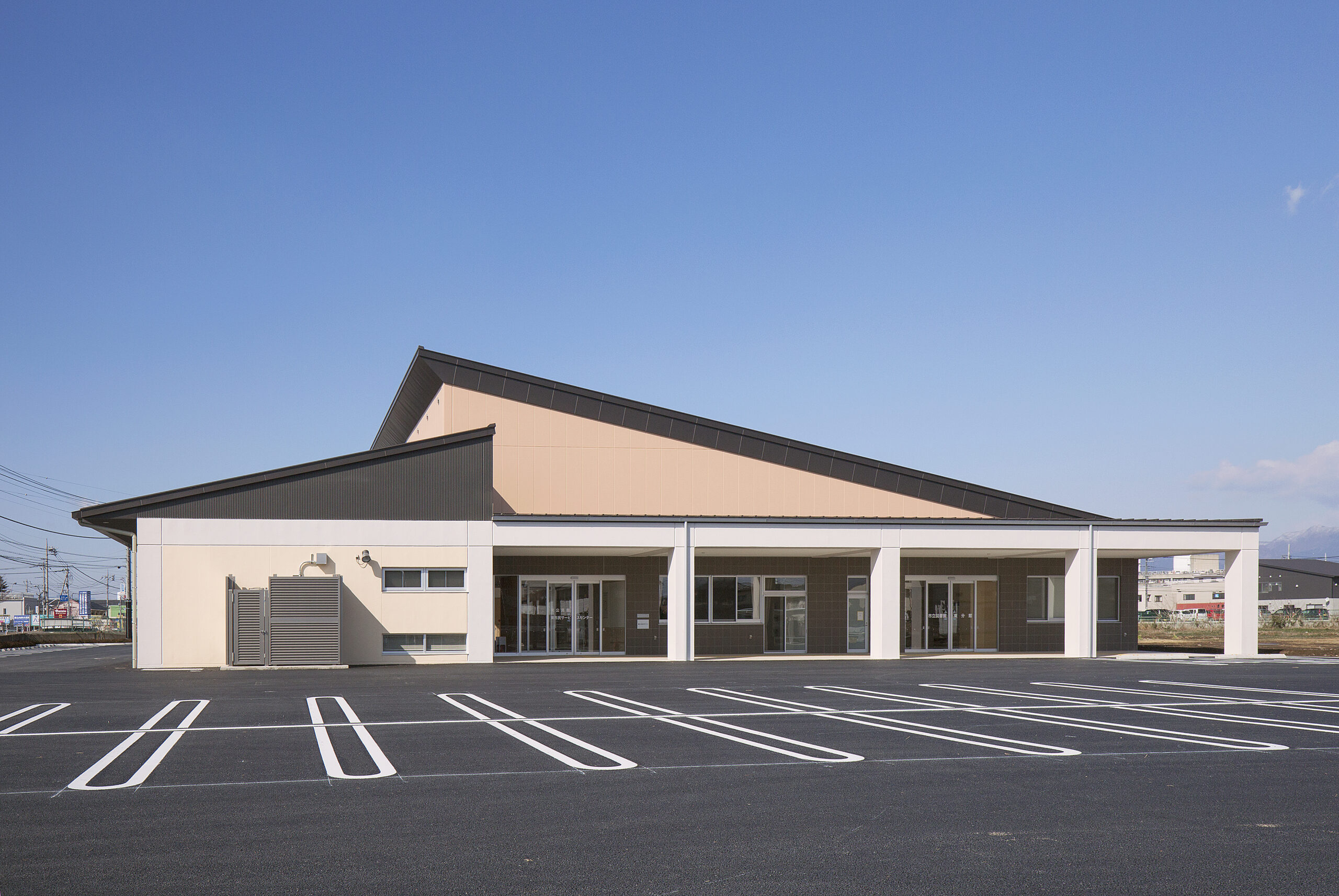 東公民館新築工事