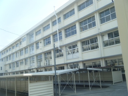 伊勢崎工業